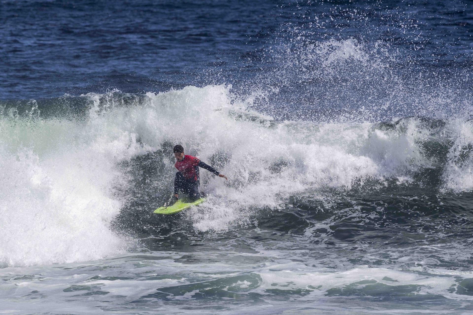 Jericco Rosero en dropknee sur La Nilda, Antofagasta Bodyboard Festival 2026