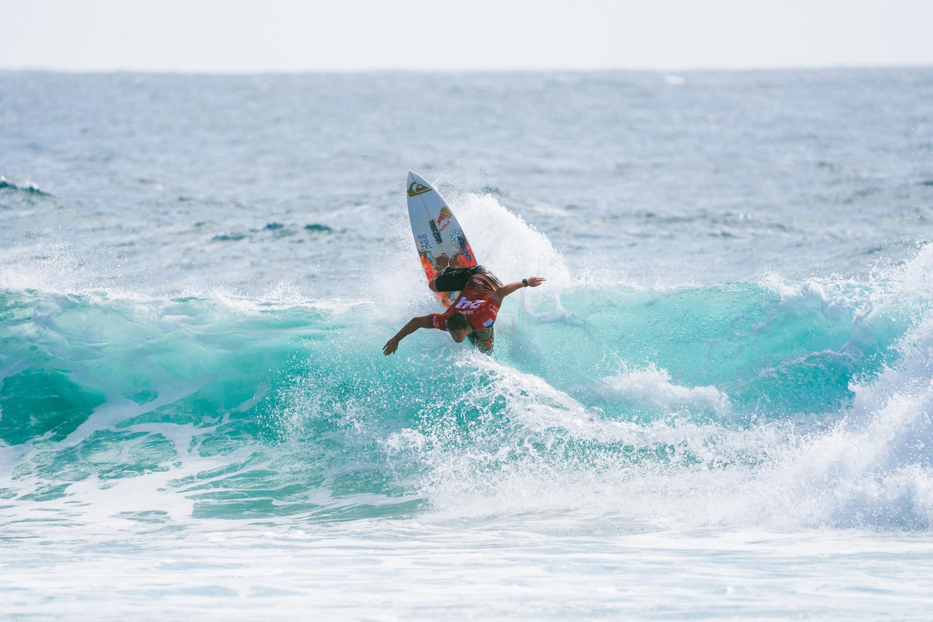 Kauli Vaast attaque la section en quart de finale - Bonsoy Gold Coast Pro 2026 - Journée 4