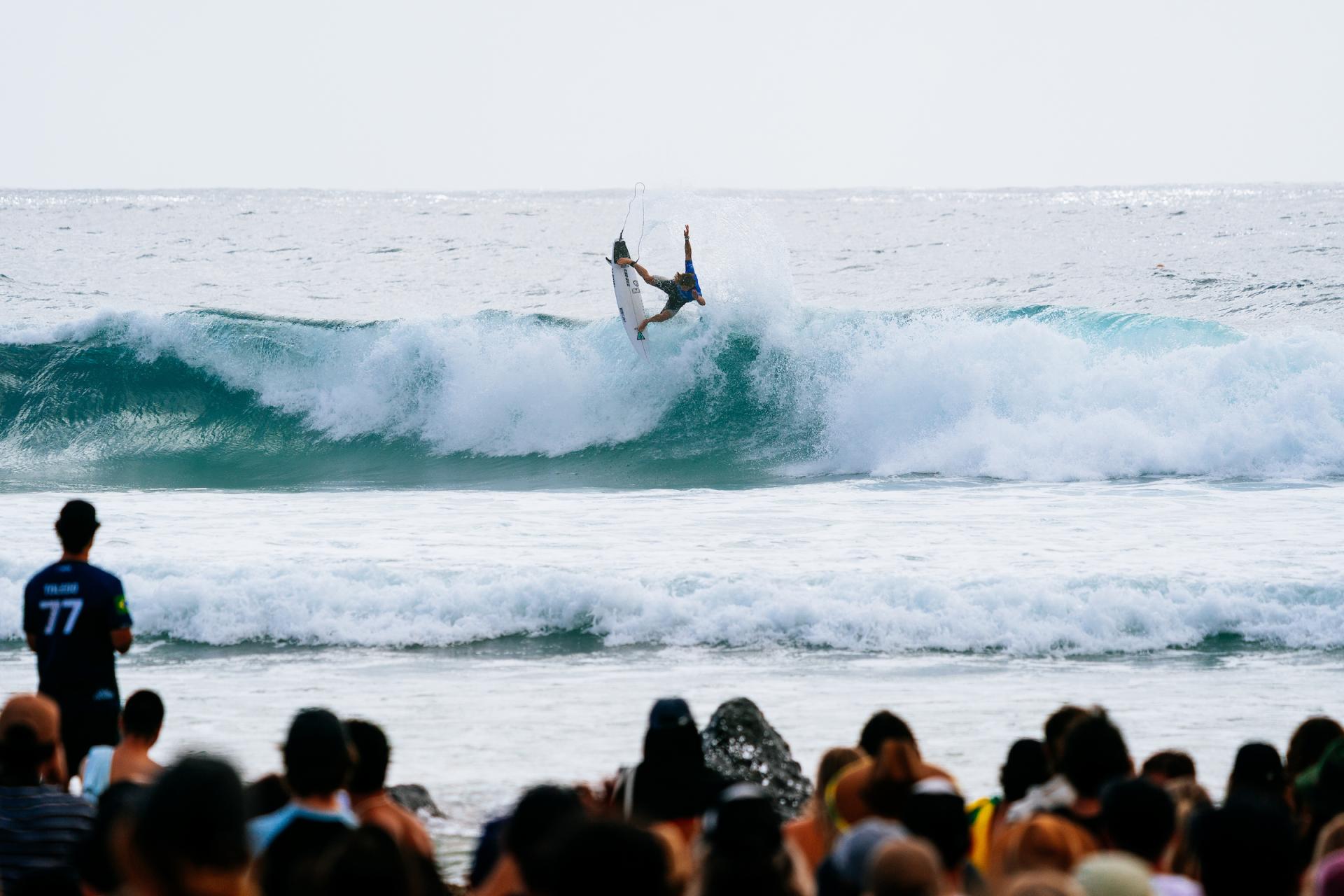 Liam O’Brien relance verticalement sur une droite de Snapper - Bonsoy Gold Coast Pro 2026 - Journée 4