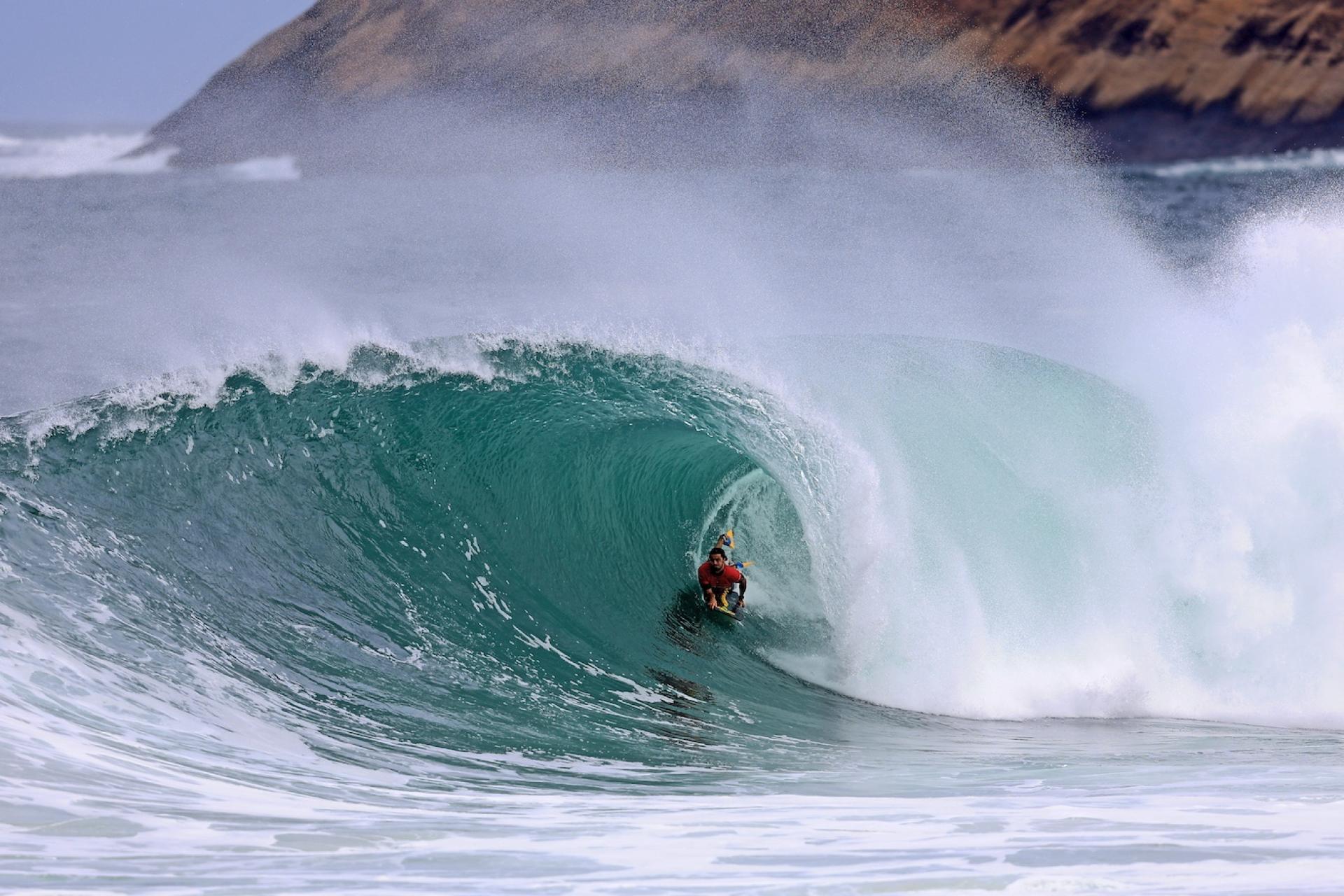 Pierre-Louis Costes en tube à Itacoatiara