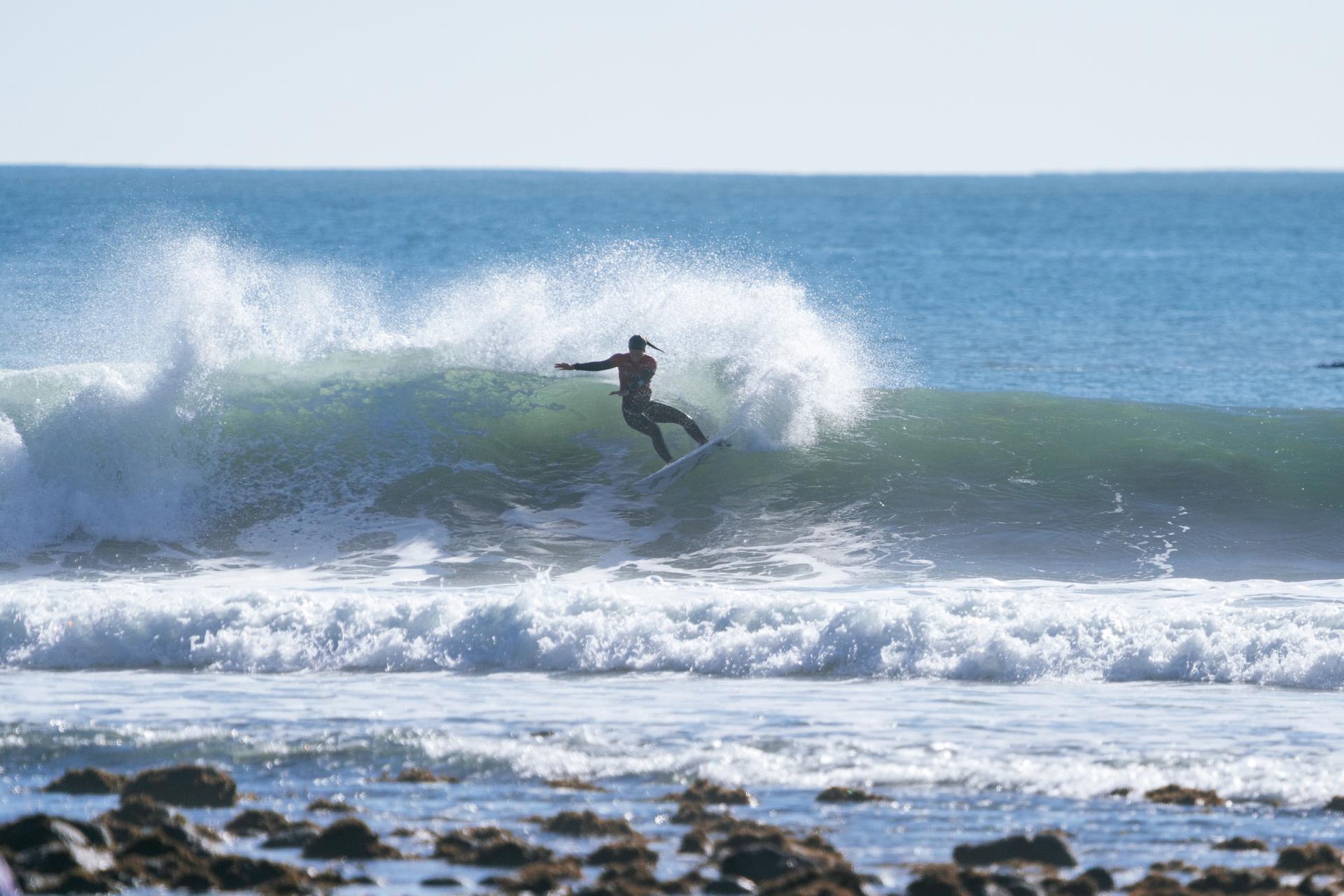 Sawyer Lindblad sur la section au large de Raglan - Corona Cero New Zealand Pro 2026 - Journée 6