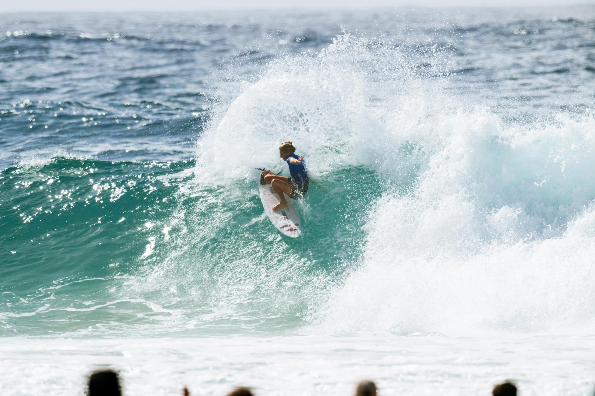 Stephanie Gilmore attaque la lèvre dans la finale femmes - Bonsoy Gold Coast Pro 2026 - Journée 4