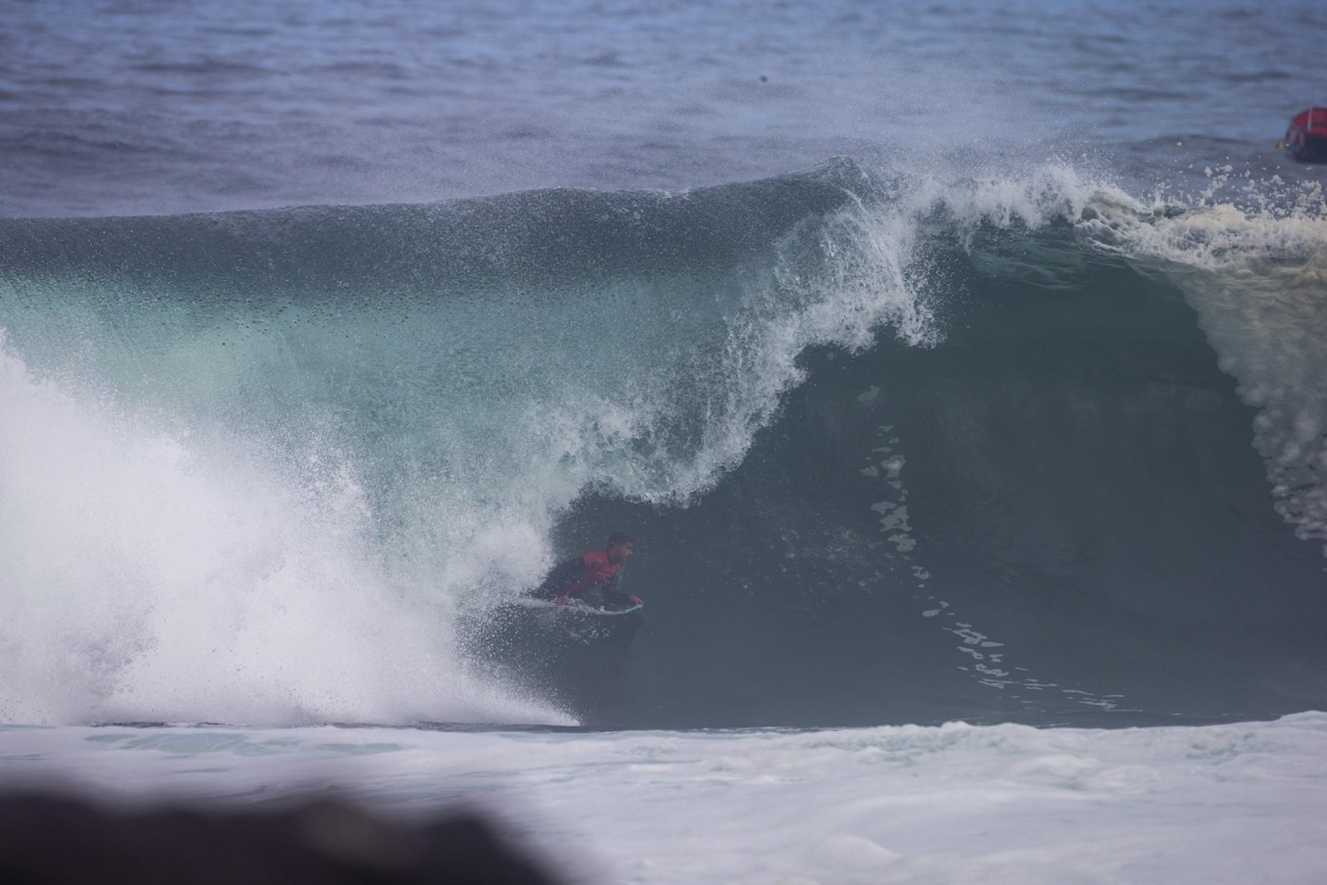 Uri Valadão dans un tube à La Nilda - Antofagasta Bodyboard Festival 2026 - Journée 6