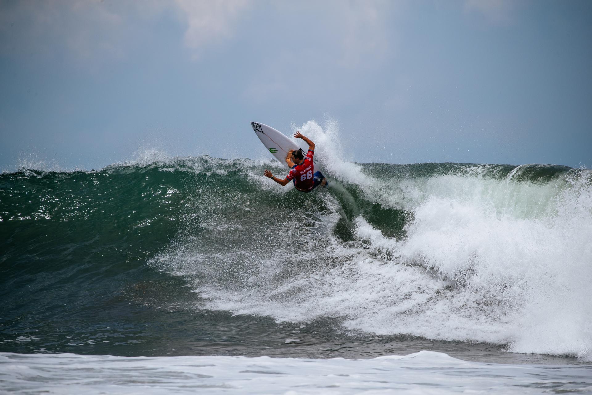 Crosby Colapinto sur une droite de Punta Roca - Surf City El Salvador Pro 2026 - Journée 2