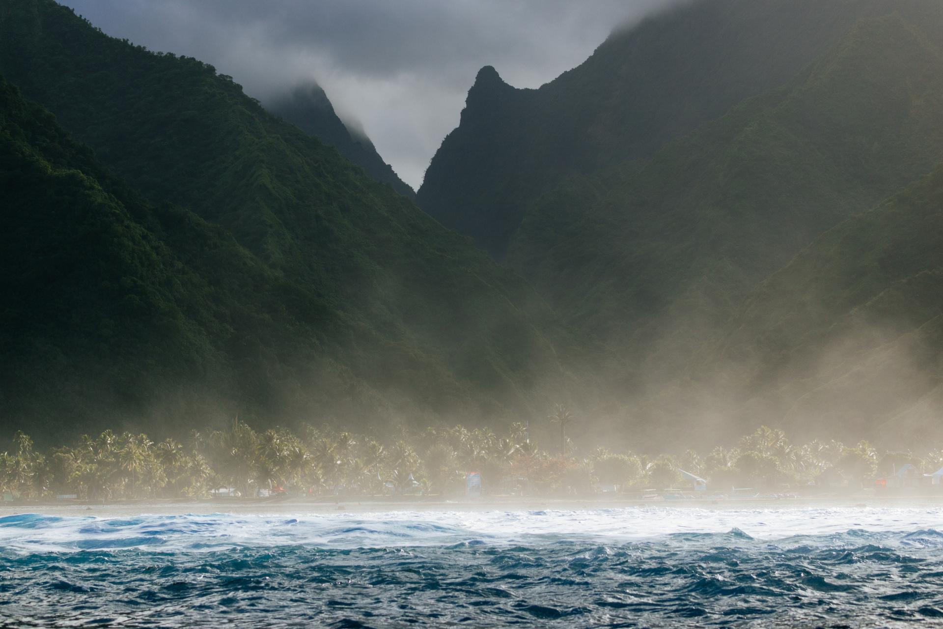 Paysage de Teahupoʻo - Teahupoʻo - Tahiti Pro 2026 - Journée 6