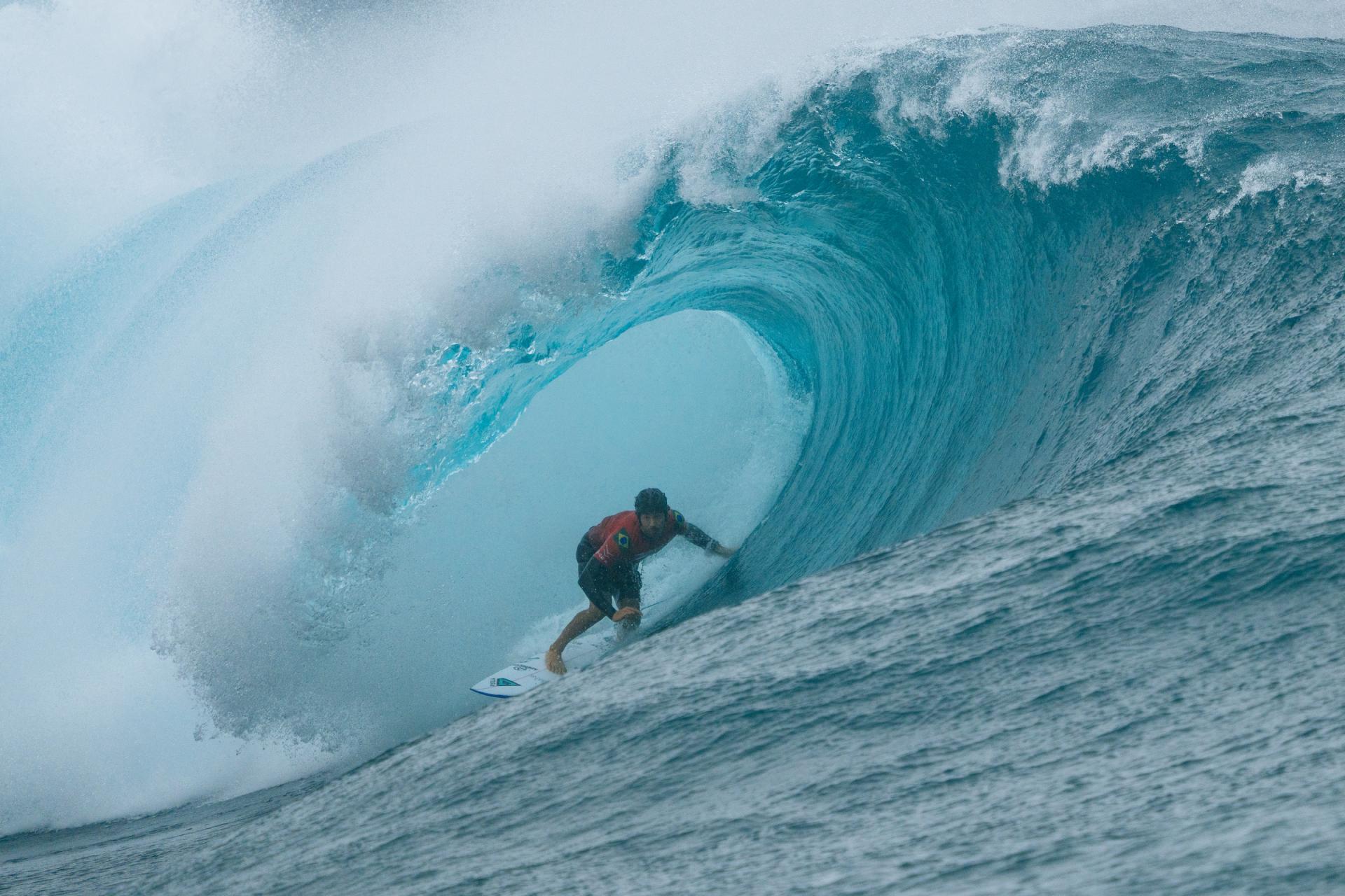 Yago Dora - Teahupoʻo - Tahiti Pro 2026 - Journée 2