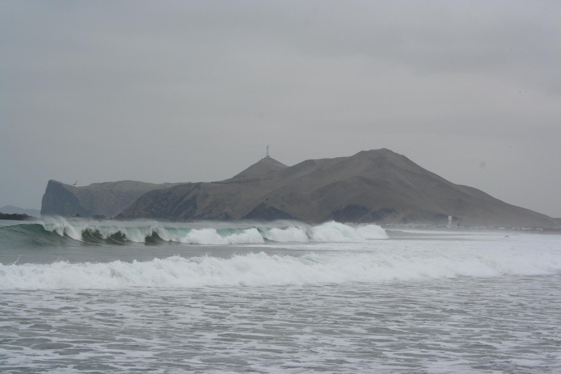 La vague de Puerto Viejo - Pérou