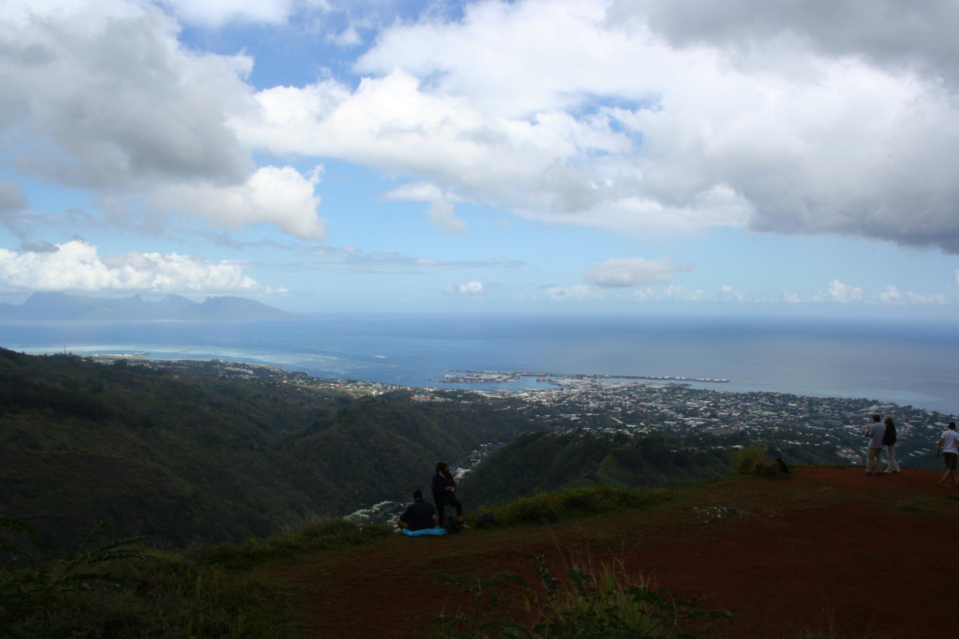 Papeete vue de la colline  - Tahiti - Polynésie Française