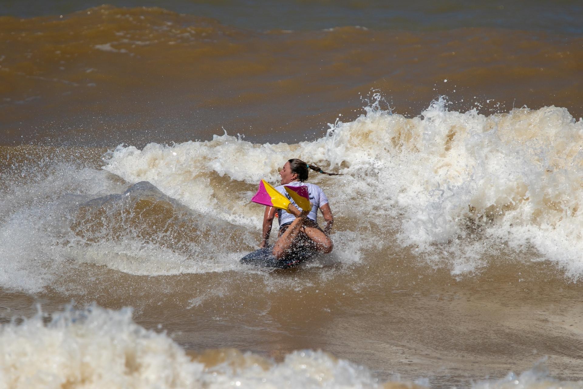 Patricia Helena à Jacaraípe lors de l'ArcelorMittal Wahine Bodyboard Pro 2026