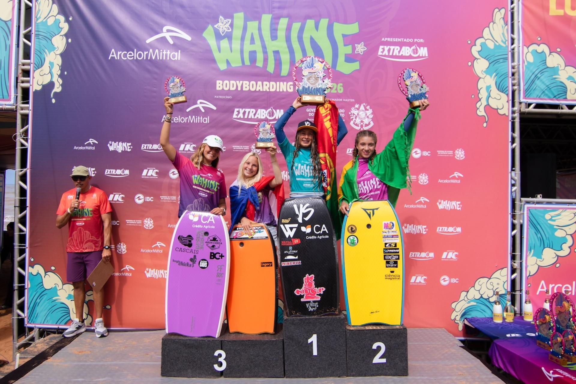 Podium Junior Women - Praia de Solemar - Wahine Bodyboard Pro 2026 - Journée 9