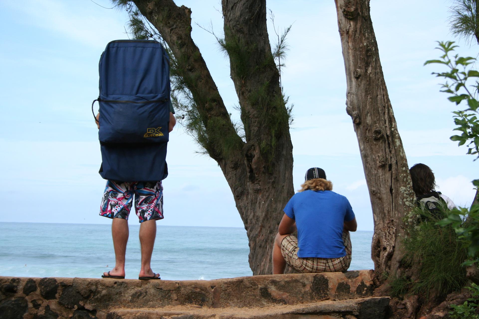 rOmanO - Off The Wall - North Shore - Hawaii