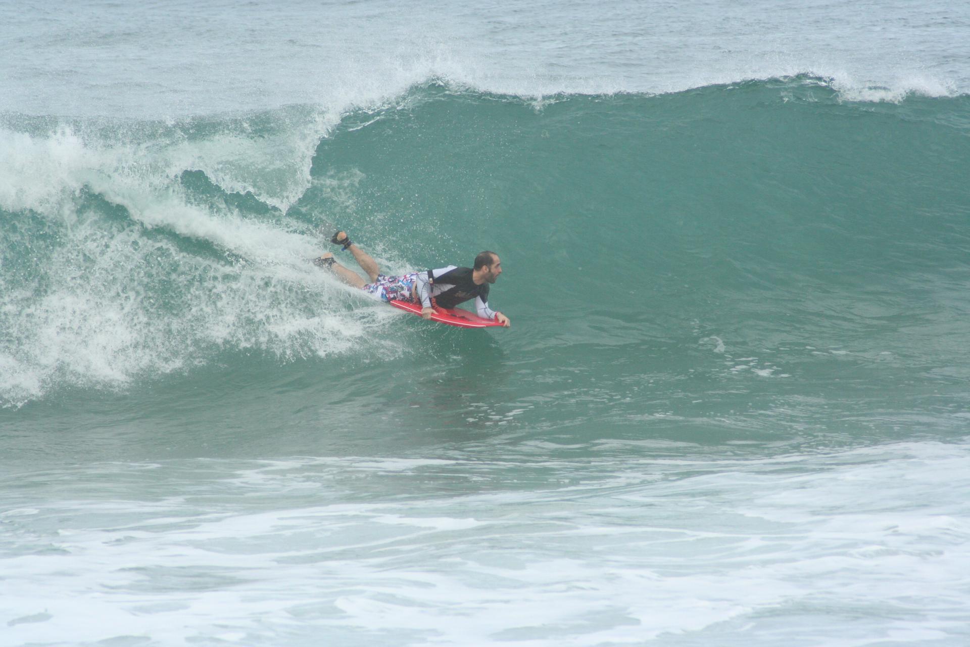 rOmanO - Rockpiles - North Shore - Hawaii