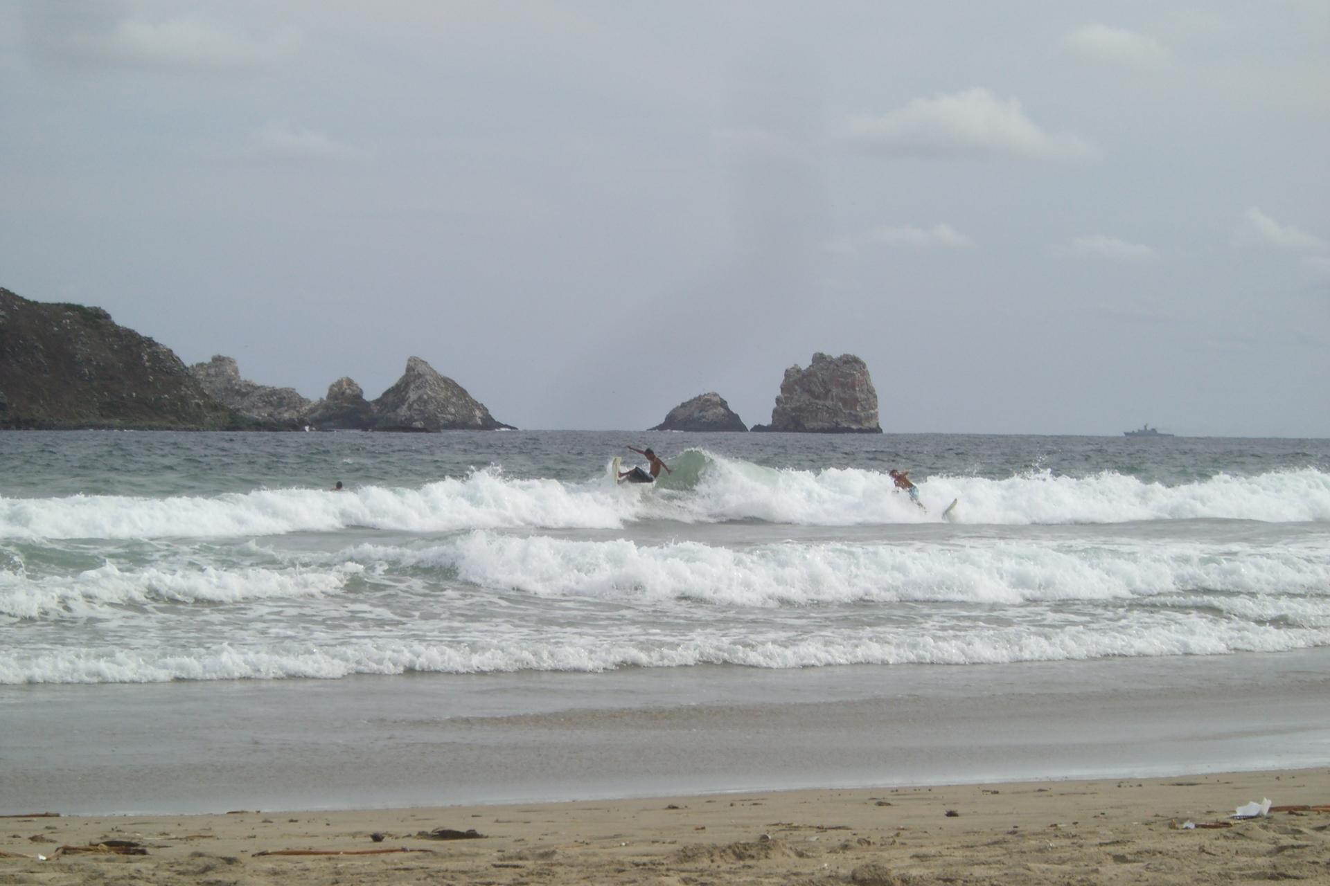 Surfeurs - Escolleras - Mexique