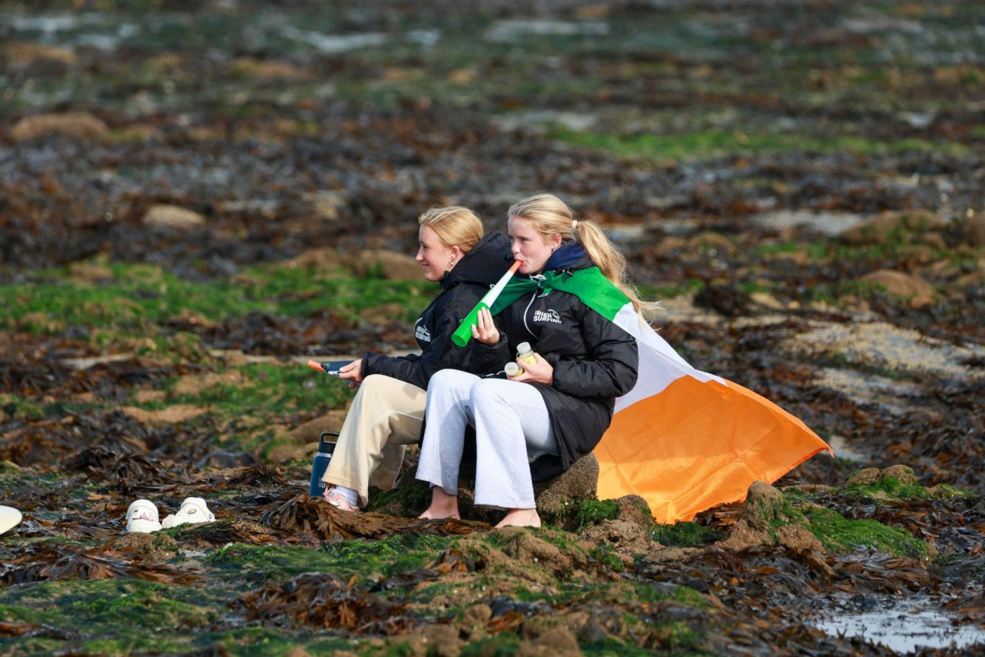 L'équipe d'Irlande - The Peak - EuroSurf Junior 2026 - Journée 2