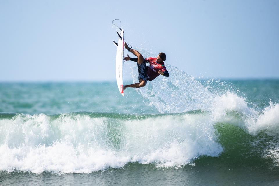 Marco Mignot à Lower Trestles