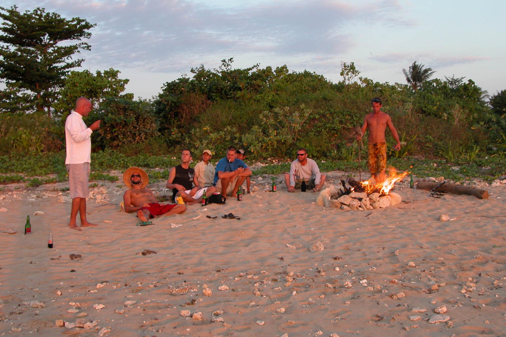Feu de camp - Turtles - Java - Indonésie