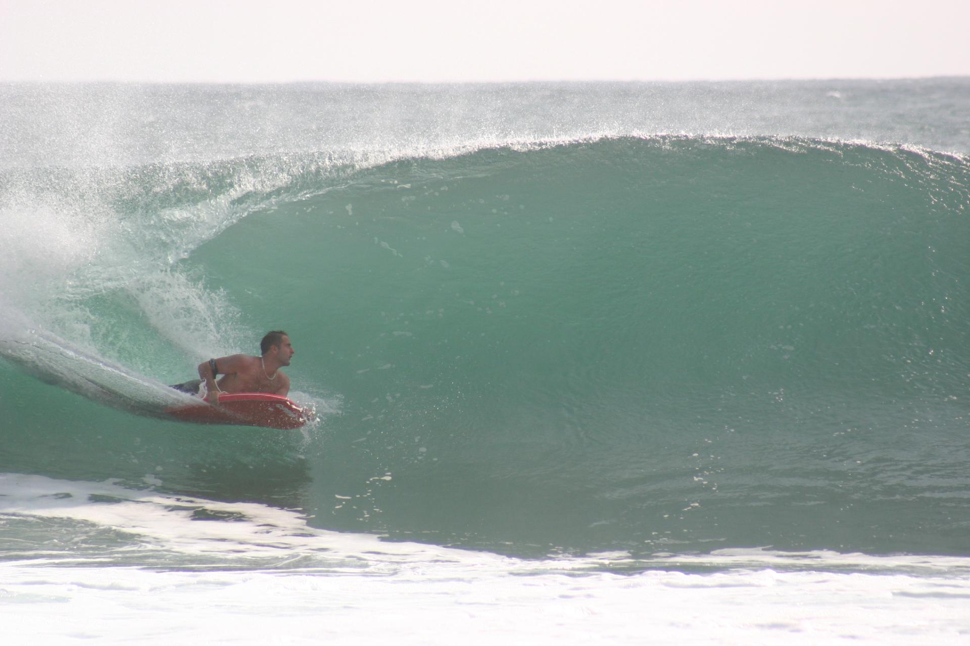 Session sur le spot de Turtles en compagnie de windsurfers !