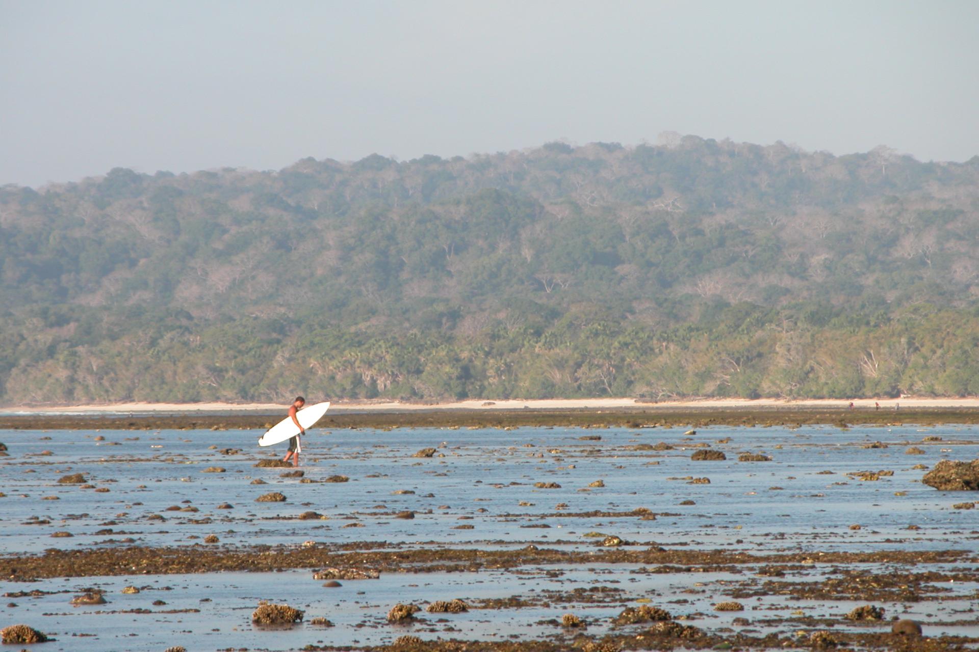 Sur le reef - G-land - Java - Indonésie