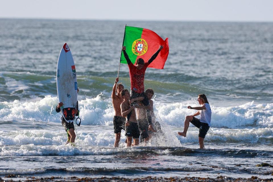 Le Portugal célèbre son titre européen U18 à The Peak