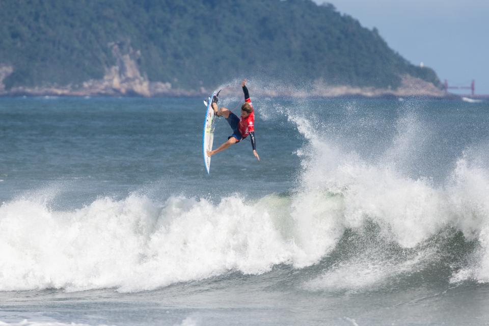 Ryan Kainalo à Maresias pendant le Banco do Brasil São Sebastião Pro 2026