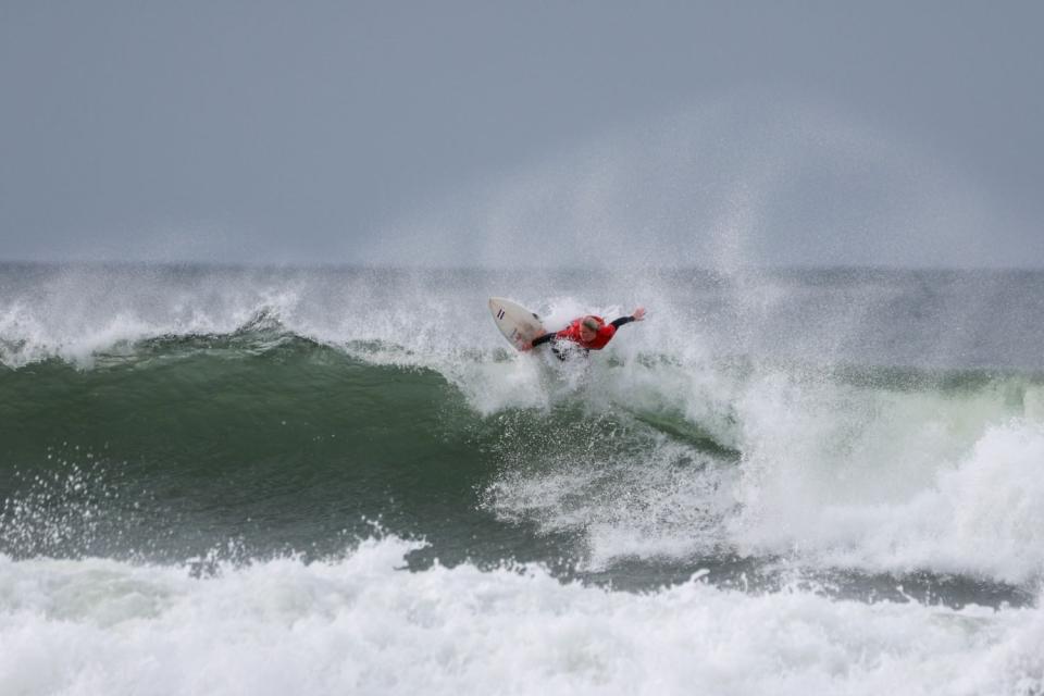 Shortboard junior à The Peak pendant l'EuroSurf Junior 2026