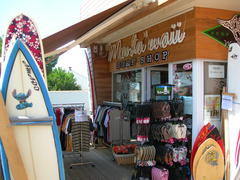 Mantawaii Surf shop