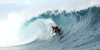 Aritz s'incline au round 5 - Billabong Pro Tahiti 2015 - Teahupoo