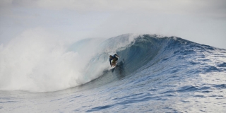 Brett Simpson - Billabong Pro Tahiti 2014 - Teahupoo