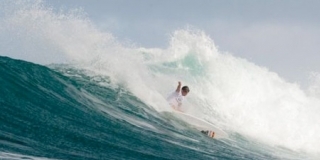 Ian Walsh - Sunset Beach Pro 2011