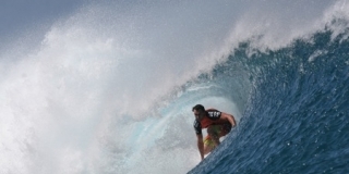 Joel Parkinson - Billabong Pro Tahiti 2012 - Teahupoo
