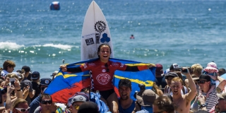 Johanne Defay - US Open Of Surfing 2015 - Huntington Beach