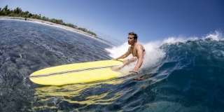 Julian Wilson -  Trip Surf Tahiti 2013 - Polynésie Française