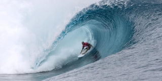 Kelly Slater - Billabong Pro Tahiti 2014 - Teahupoo PK0