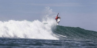 Nat Young ! Hurley Pro Trestles - San Clemente