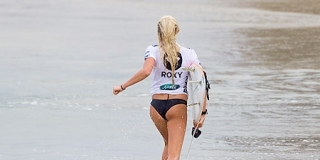Roxy Pro Gold Coast 2011 : Laura Enever