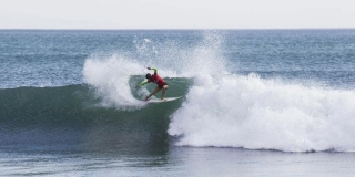Sally Fitzgibbons - Swatch Girl Pro - Trestles