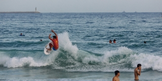 Vincent Duvignac - Nixon Surf Challenge - Hainan, Chine