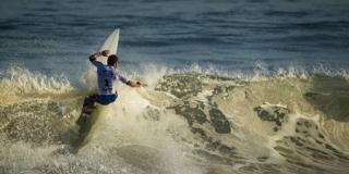 Yann Martin - Anglet - Oakley Surf Shop Challenge France