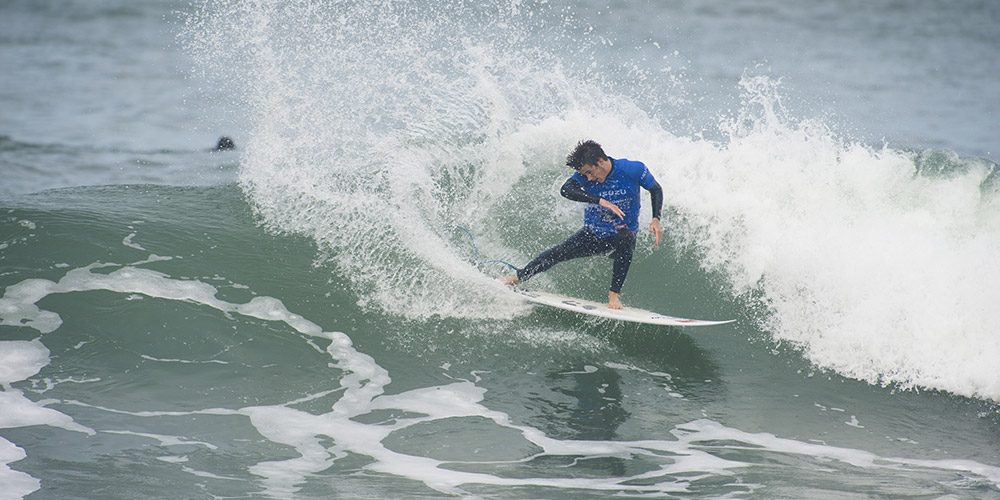 Arthur Lassée champion de France surf junior 2015'