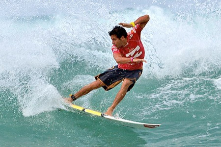 Jeremy Flores - Billabong ISA World Surfing Games 2011