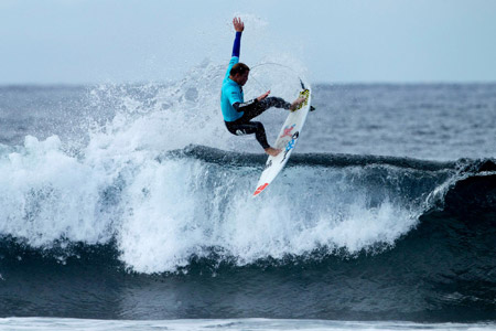 Marlon Lipke - Nixon Surf Challenge 2012
