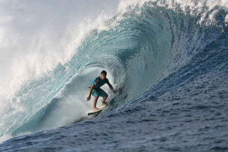 Ricardo Dos Santos - Billabong Pro Tahiti 2012 - Teahupoo