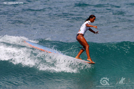 Vanessa Perina - Pan American Surfing Games 2011'