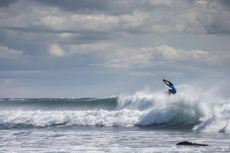 Vincent Duvignac - Chippa Wilson - Nixon Surf Challenge 2013 - Islande'
