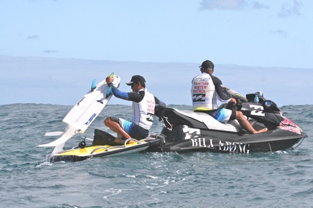 Water Patrol - Billabong Pro Tahiti 2012, Teahupoo